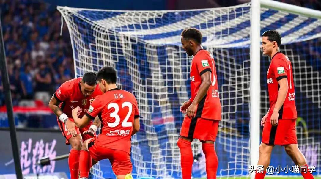 关于成都蓉城发布备战花絮，冲刺阶段篮板制胜，英超任务艰巨，控场能力受关注的信息